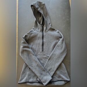 Lululemon Quarter Zip Fleece